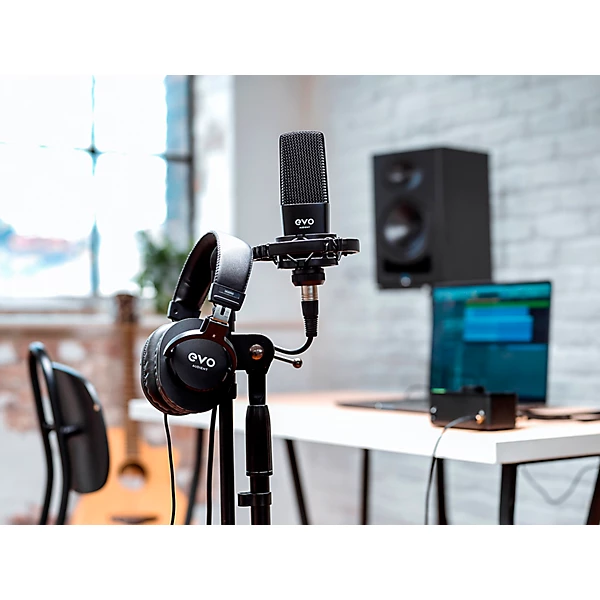🎧 Audient EVO Start – Studio thu âm cá nhân gọn nhẹ, dành riêng cho người khởi đầu nhưng muốn chất lượng chuyên nghiệp🚀 Không cần kỹ thuật phức tạp, chỉ cần cắm và bắt đầu sáng tạo – vocal, podcast, guitar đều trọn