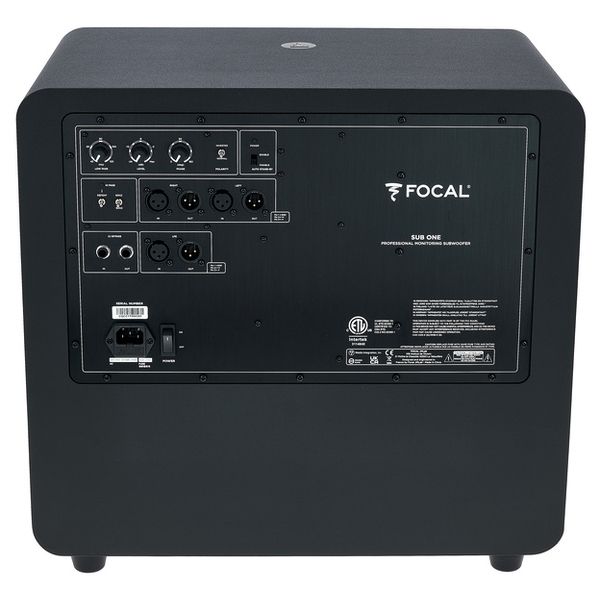 Cấu tạo 2 loa bass đối xứng giúp Focal Sub One tái tạo dải trầm sâu, sạch và chính xác, lý tưởng cho việc kiểm âm và sản xuất âm nhạc chuyên nghiệp.
