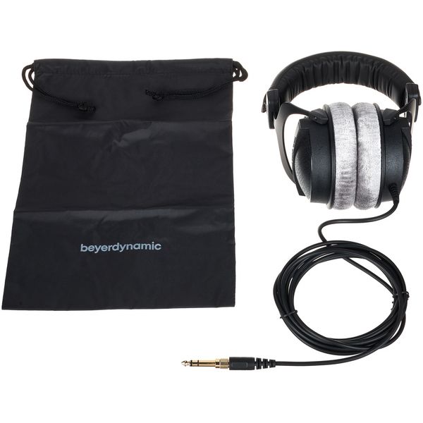Beyerdynamic DT-770 Pro 80 Ohm phù hợp nhiều mục đích sử dụng: từ phòng thu chuyên nghiệp, thu âm tại nhà đến livestream, podcast – đảm bảo chất lượng âm thanh ổn định và trung thực.