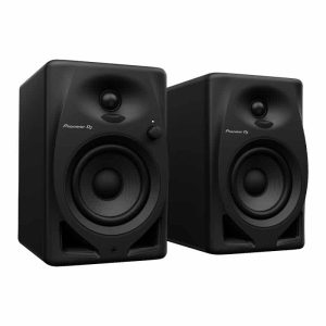 Pioneer DM-40D nổi bật với âm thanh rõ nét và trung thực, hoàn hảo cho phòng thu tại nhà và làm việc chuyên nghiệp. Thiết kế tiện lợi, công nghệ Class D tiên tiến giúp tái tạo âm thanh sống động, đáp ứng mọi nhu cầu sản xuất và giải trí.