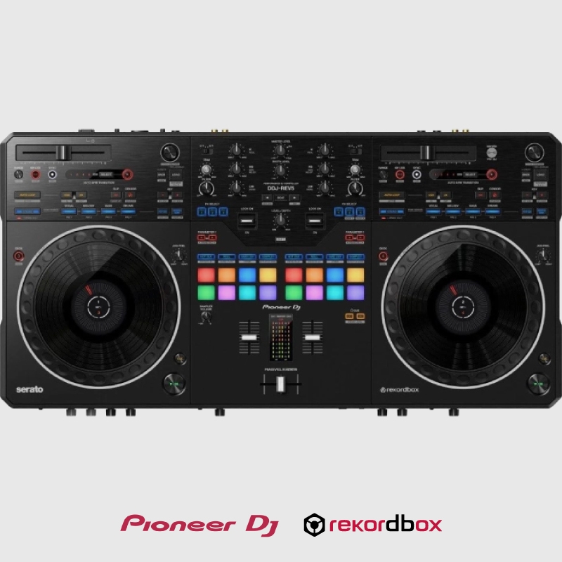 Pad Performance trên Pioneer DDJ-REV5 mở ra không gian sáng tạo không giới hạn với nhiều chế độ như Piano Play, Scratch Bank và FX.DJ có thể chơi giai điệu như đàn phím, truy cập nhanh scratch samples hoặc điều khiển hiệu ứng trực tiếp qua các pad. Thiết kế nhạy và bố trí hợp lý giúp biểu diễn mượt mà, nâng cao chất lượng trình diễn live lẫn luyện tập.