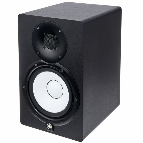Loa Yamaha HS7 cung cấp âm thanh chính xác, phù hợp cho mix và mastering chuyên nghiệp.Kết nối dễ dàng với nhiều thiết bị, giúp kiểm soát âm thanh hiệu quả trong phòng thu.