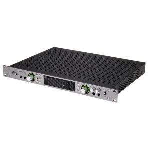 Apollo x8p Gen2 Essentials+ tích hợp công nghệ UAD DSP độc quyền, cho phép chạy plugin trực tiếp mà không phụ thuộc CPU. Nhờ đó, quá trình thu âm, mix và master luôn mượt mà, giữ trọn vẹn chi tiết âm thanh chuẩn phòng thu.