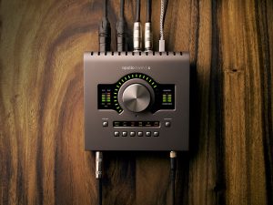 Soundcard Apollo – Giải pháp thu âm chuẩn phòng thu hiện đại