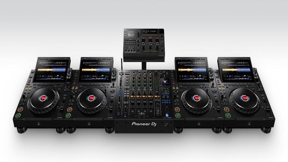 Đối tượng DJ nên nâng cấp lên RMX-IGNITE AlphaTheta