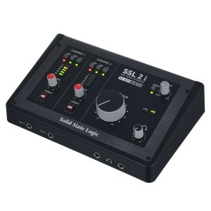 Công nghệ Legacy 4K tái tạo màu âm đặc trưng từ các bàn mixer huyền thoại của SSL, mang lại dải cao sáng, chi tiết và giàu năng lượng. Chỉ với một nút bấm, bản thu vocal, guitar và nhạc cụ trở nên sống động, tự nhiên và đậm chất phòng thu chuyên nghiệp.