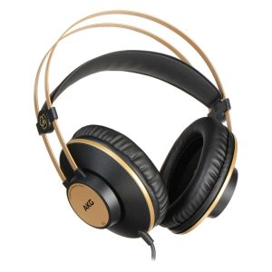 AKG K92
